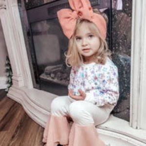 ⭐️ BNWT Bailey’s Blossom Remi Pullover Super Star Sweatshirt Size 4T ⭐️